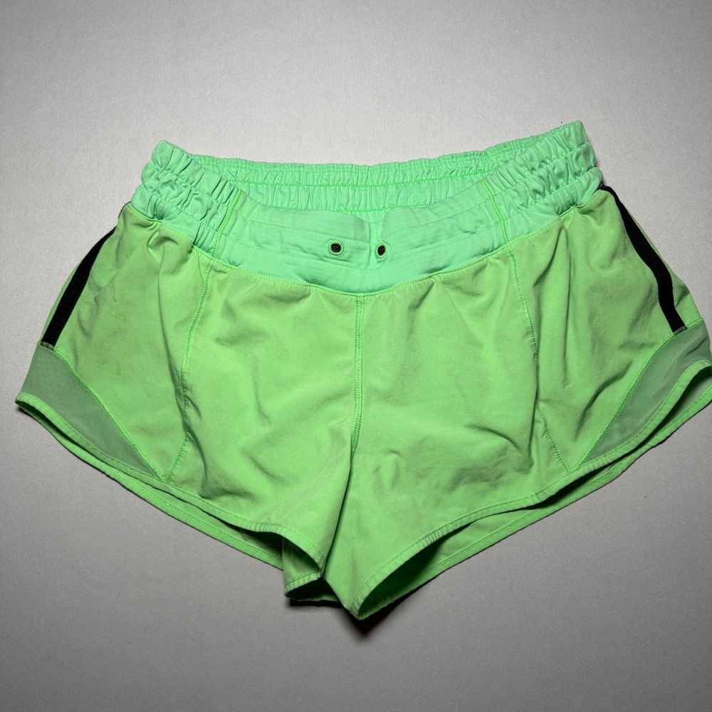 Lululemon Hotty Hot Low-Rise Lined Shorts 6 Neon Green 2" Running Athletic